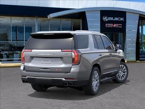 New 2026 GMC Yukon Denali w/ Denali Reserve Package AWD/4WD image 4