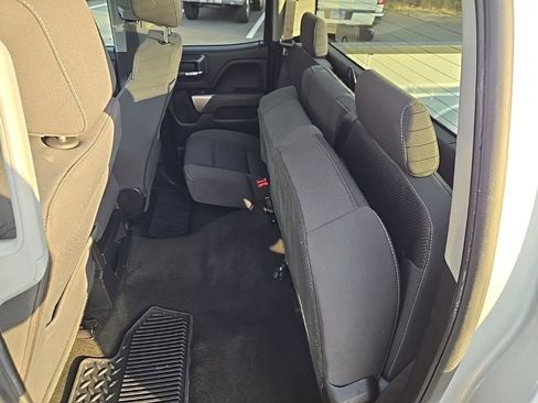 Used 2018 Chevrolet Silverado 1500 LT w/ All Star Edition image 39