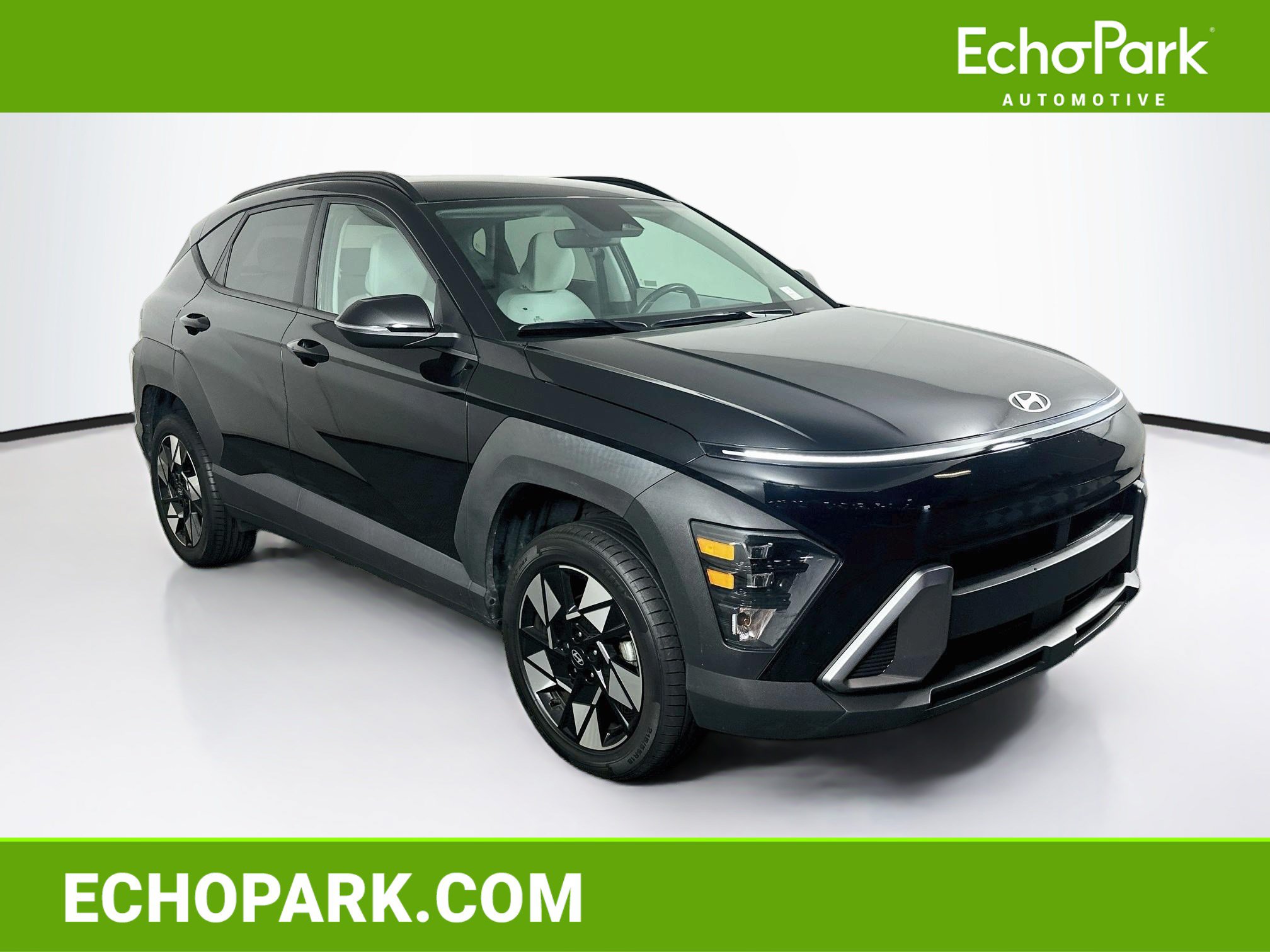 Used 2025 Hyundai Kona SEL AWD/4WD image 1