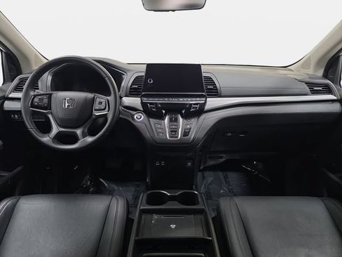 Used 2025 Honda Odyssey EX-L image 10