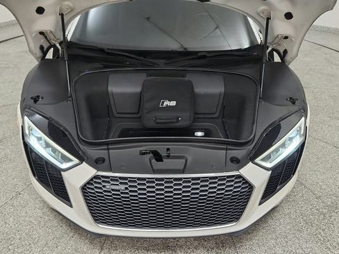 Used 2017 Audi R8 V10 AWD/4WD image 14