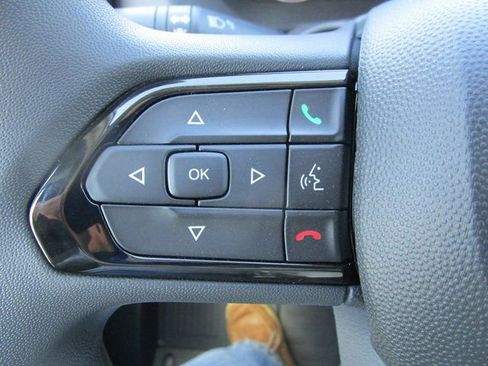 Used 2024 RAM ProMaster 2500 w/ Power Group FWD image 17