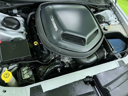 Used 2020 Dodge Challenger R/T w/ Plus Package RWD image 31