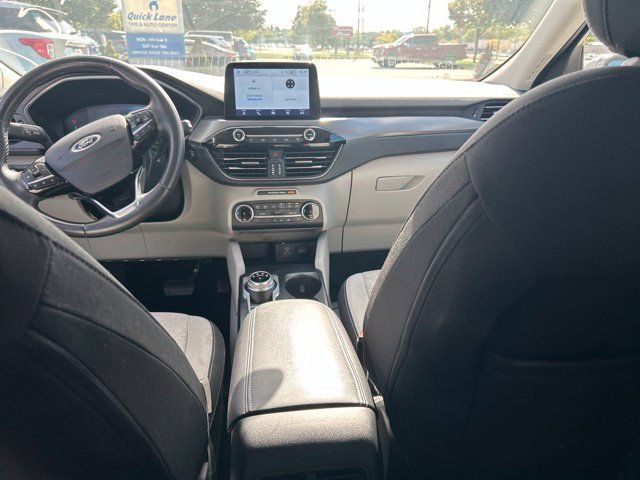 Used 2023 Ford Escape Active AWD/4WD image 13