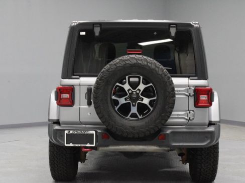 Used 2019 Jeep Wrangler Unlimited Rubicon AWD/4WD image 11