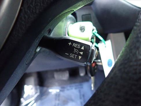 Used 2016 Toyota RAV4 LE FWD image 14