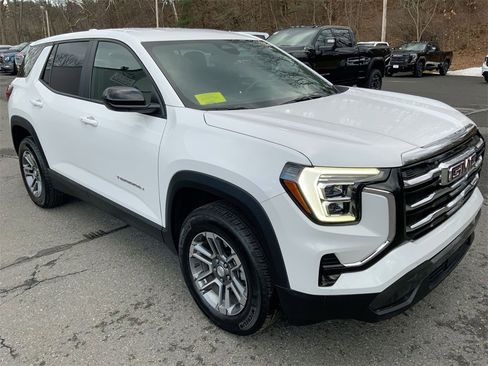 Used 2025 GMC Terrain Elevation image 39