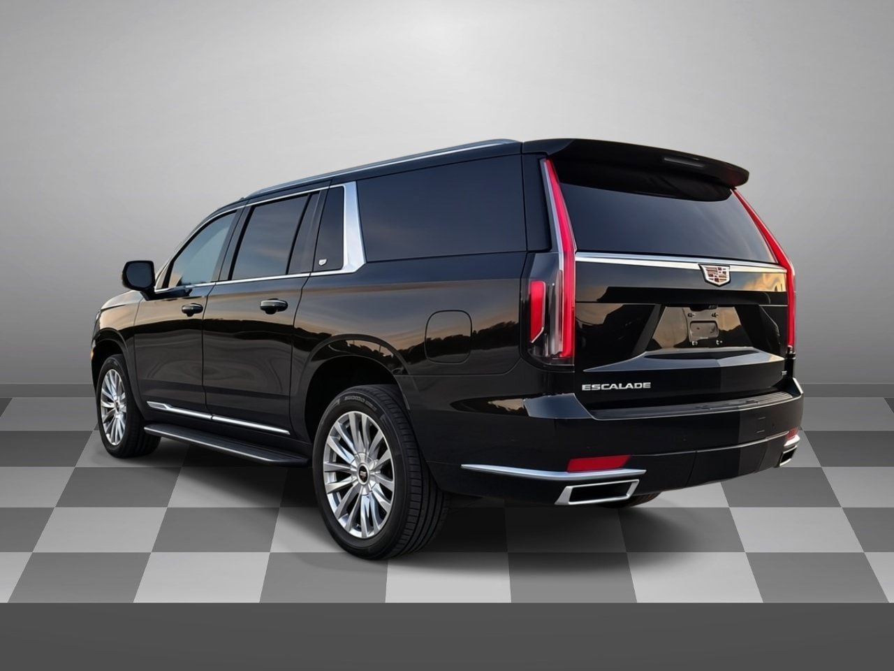 Used 2021 Cadillac Escalade ESV Premium Luxury w/ LPO, Illumination Package AWD/4WD image 4