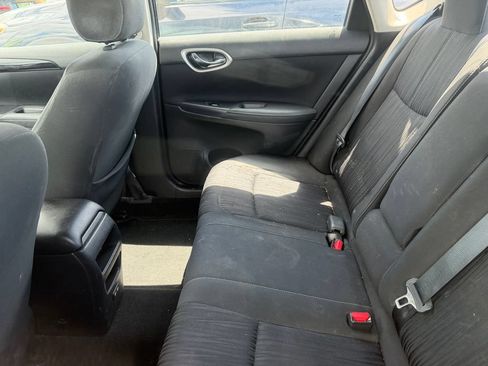 Used 2017 Nissan Sentra SV FWD image 3