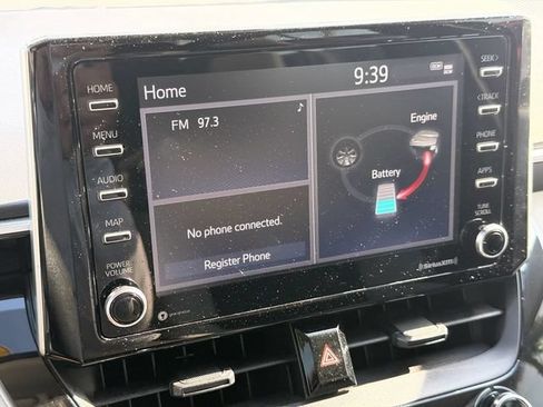Certified 2021 Toyota Corolla LE FWD image 23