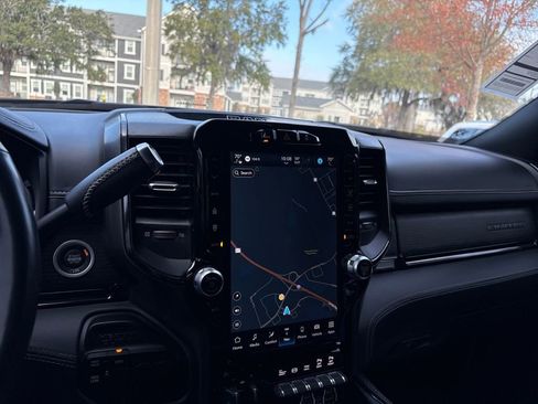 Used 2023 RAM 2500 Limited image 25