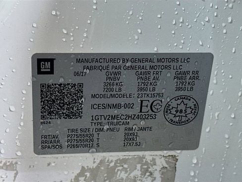 Used 2017 GMC Sierra 1500 SLE image 30