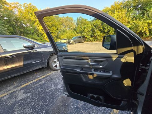 Used 2021 RAM 1500 Big Horn AWD/4WD image 27