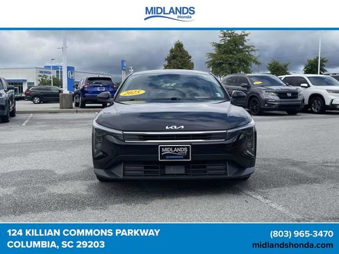 Used 2025 Kia K4 FWD image 32