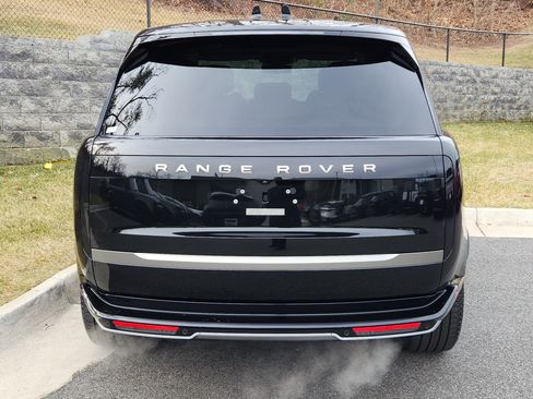 Used 2024 Land Rover Range Rover SE image 7