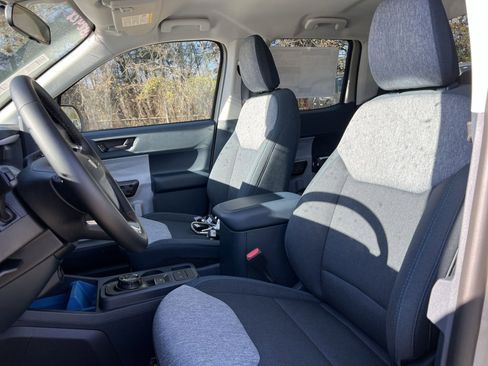 New 2025 Ford Maverick XLT w/ XLT Luxury Package image 13