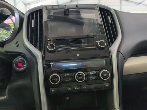 Used 2019 Subaru Ascent Limited w/ Popular Package #3 AWD/4WD image 10