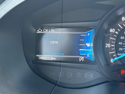 Used 2022 Ford Edge Titanium AWD/4WD image 42