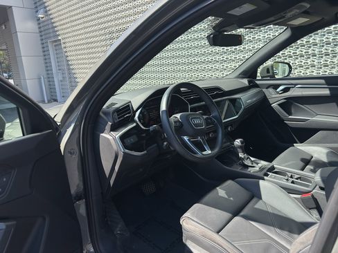 Used 2023 Audi Q3 2.0T Premium Plus image 17