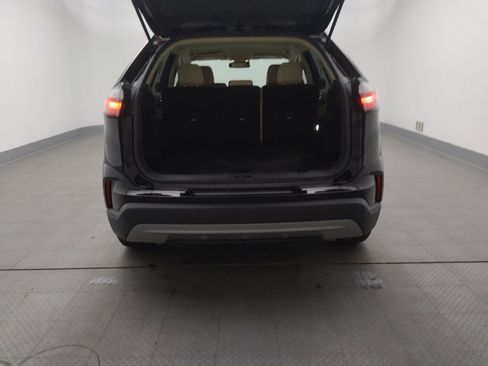 Used 2023 Ford Edge SEL image 29