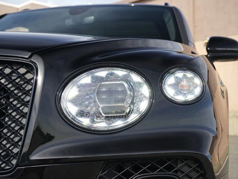 Used 2021 Bentley Bentayga Speed image 9