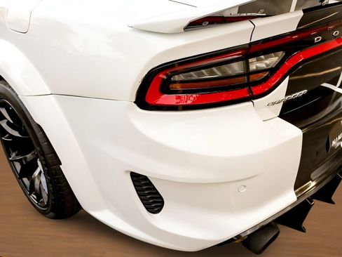 Used 2021 Dodge Charger SRT Hellcat RWD image 8