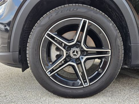 Used 2024 Mercedes-Benz GLB 250 image 32