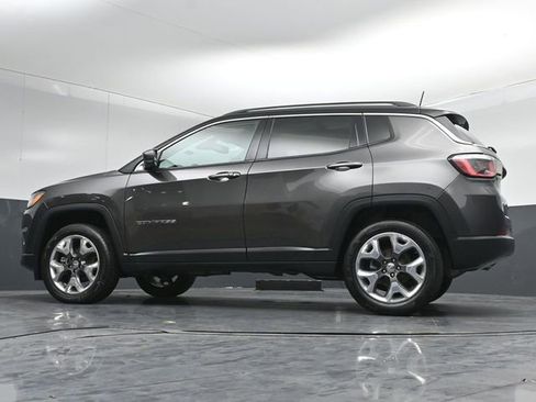 Used 2020 Jeep Compass Limited image 41