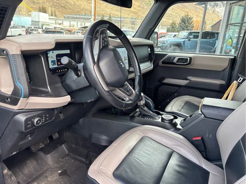 Used 2021 Ford Bronco Wildtrak image 18