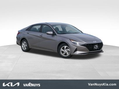 Used 2023 Hyundai Elantra SE