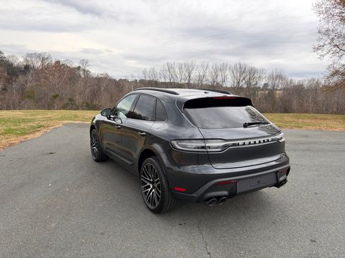 Certified 2026 Porsche Macan Turbo AWD/4WD image 3