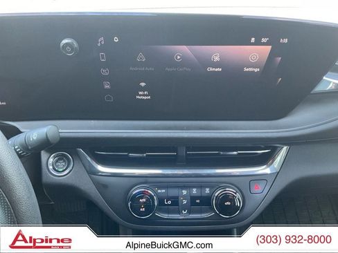 Used 2025 Buick Envista Preferred FWD image 11