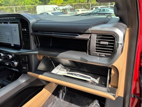 Used 2021 Ford F150 Lariat AWD/4WD image 49