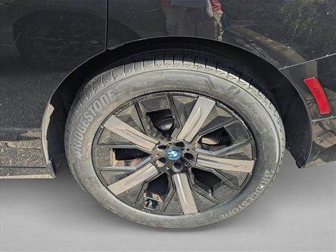 Certified 2024 BMW iX xDrive50 w/ Sport Package AWD/4WD image 21