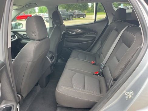 Used 2024 GMC Terrain SLE FWD image 29