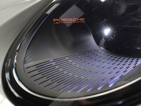 Used 2022 Porsche 911 Carrera S image 13