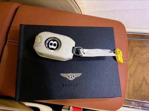 Used 2024 Bentley Continental GT AWD/4WD image 21