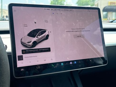 Used 2021 Tesla Model Y Performance AWD/4WD image 23