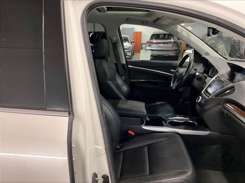 Used 2020 Acura MDX SH-AWD image 10