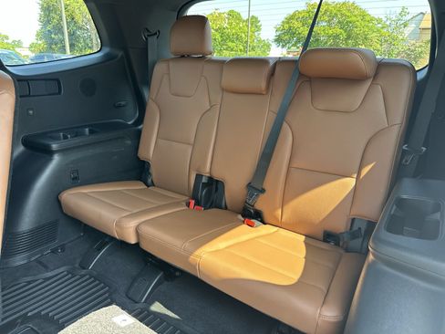 Used 2023 Kia Telluride SX Prestige X-Pro AWD/4WD image 32