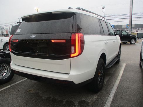 New 2026 Ford Expedition Tremor AWD/4WD image 21