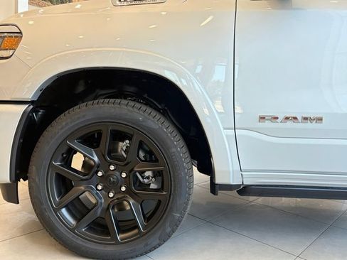 New 2026 RAM 1500 Laramie AWD/4WD image 10