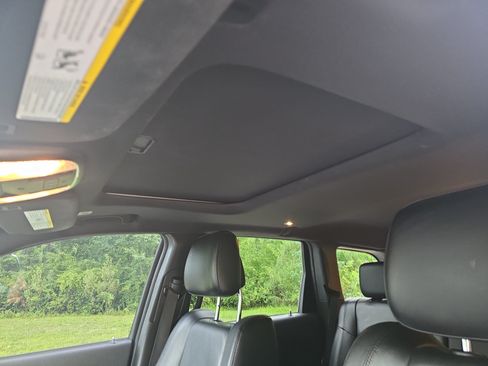 Used 2020 Jeep Grand Cherokee Altitude AWD/4WD image 31