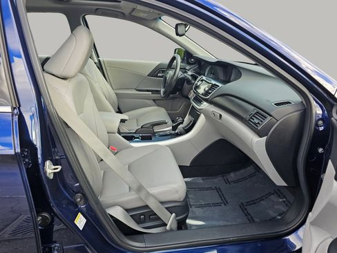 Used 2013 Honda Accord EX-L image 24