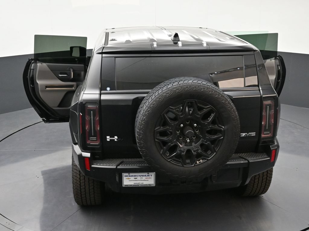 Used 2025 GMC Hummer EV 2X AWD/4WD image 36