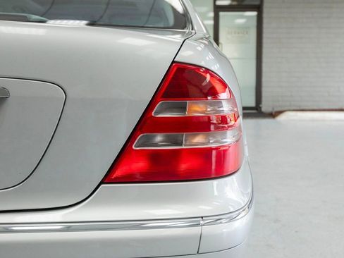 Used 2002 Mercedes-Benz S 500 image 36