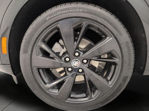 Used 2023 Buick Envision Essence w/ Sport Touring Package FWD image 5
