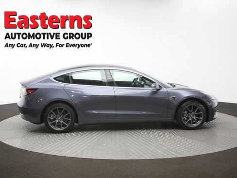 Used 2018 Tesla Model 3 Long Range RWD image 39