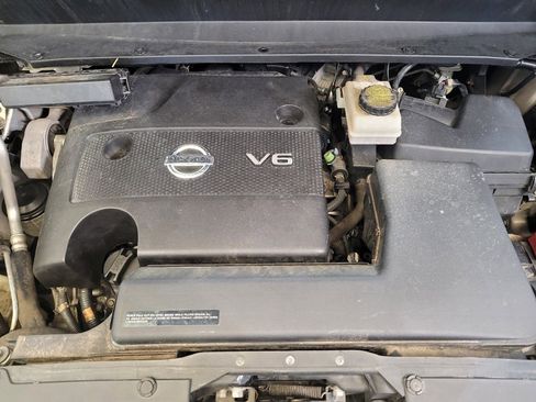 Used 2014 Nissan Pathfinder SL w/ SL Tech Package AWD/4WD image 30