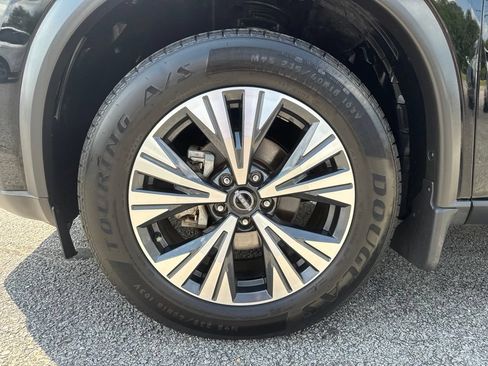 Used 2023 Nissan Rogue SV w/ SV Premium Package AWD/4WD image 31